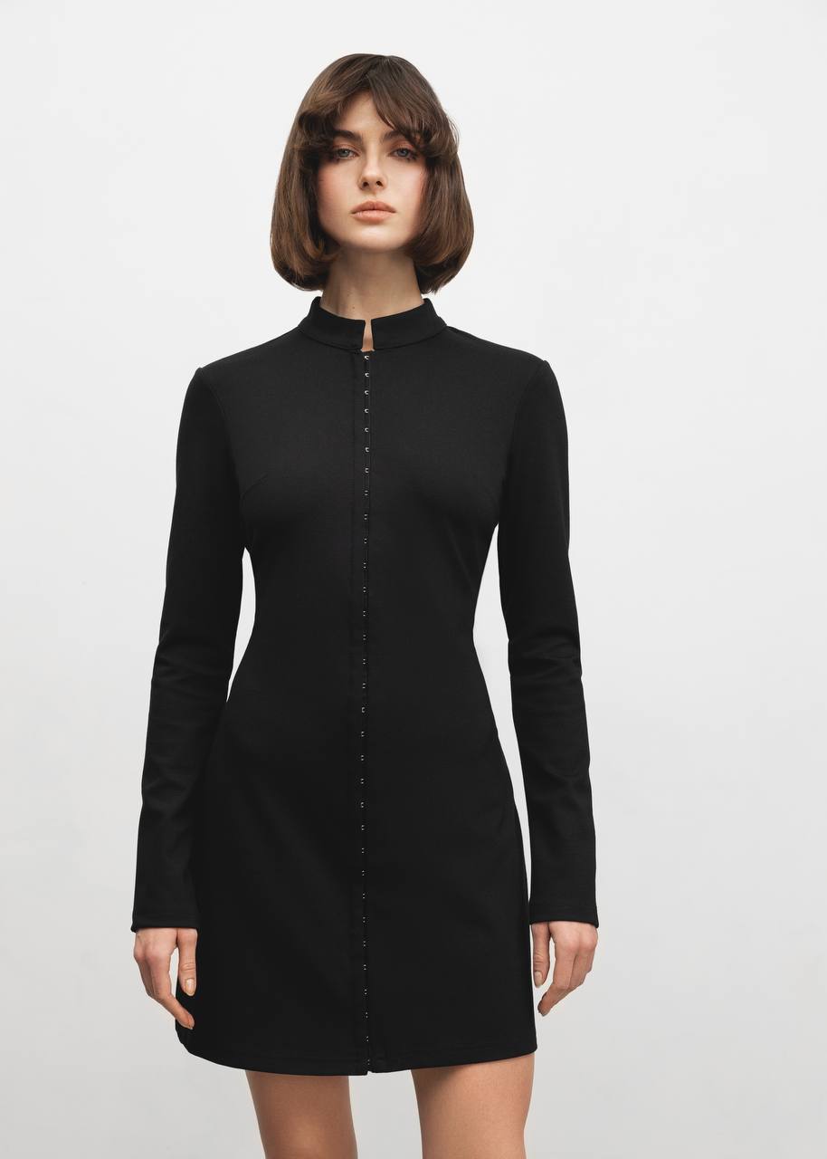 Сукня на застібках